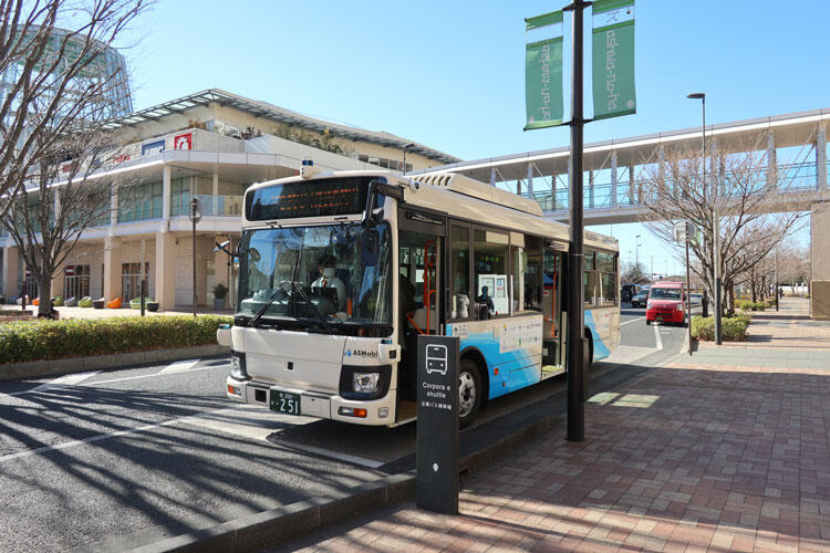 utmobi-bus.jpg